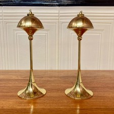 PAIRE DE LAMPES À HUILE