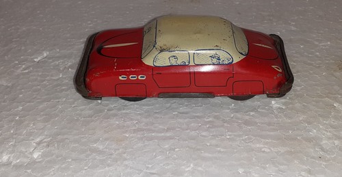 Ancienne voiture friction - ancienne, a