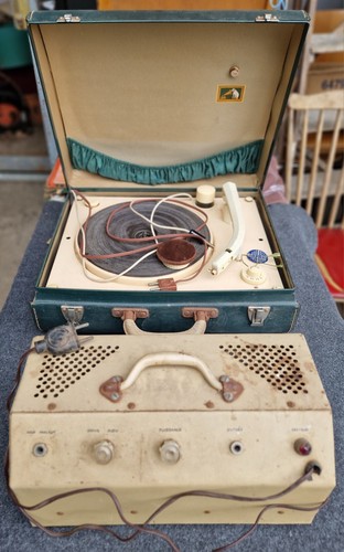 Tourne disque ampli haut - ampli, +