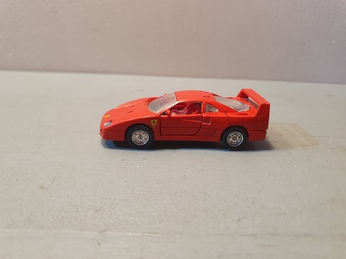 Ferrari f40 majorette deluxe - ferrari,