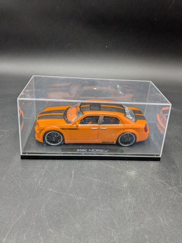 Miniature voiture auto - 1/32,