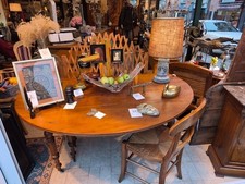 table a manger a 2 abattants taille 150 x 125 cm avec 5 rallonges de 60 cm de la