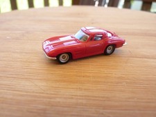 MONOGRAM MODELS HO CHEVROLET Corvette C3 1963 Rouge Châssis métal 02