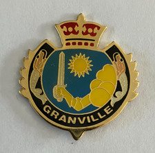 53 - Pin's GRAND BLASON