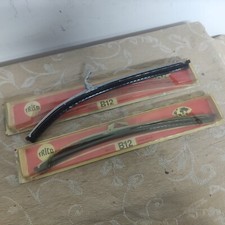 2 NOS 12" WIPER BLADES RENAULT FLORIDE SIMCA OCEANE PLEIN CIEL BEAULIEU CHAMBORD