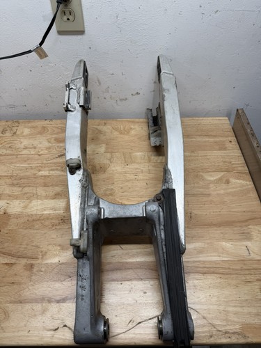 Swingarm swing arm rear - arm,