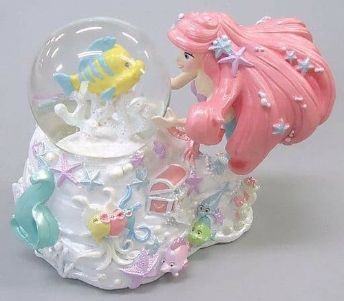 Ariel flounder snow - snow, globe