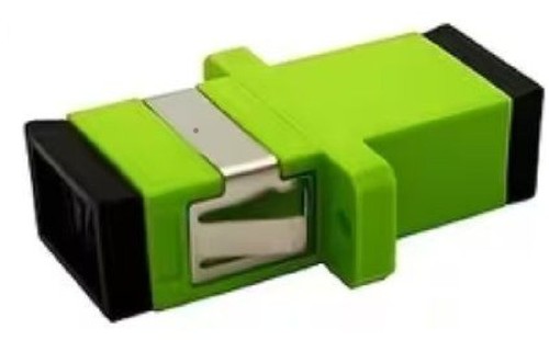 Adaptateur fibre optique plug - fibre,