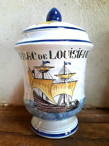 Pot tabac faience - à,