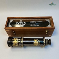 Télescope antique en laiton