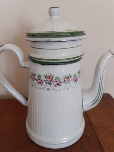 Petite cafetière émaillée - petite,