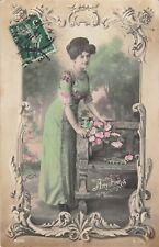 CP FRIENDSHIPS WOMAN ELEGANT NEAR BENCH STONE ROSES FLOWERS - 43590