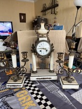 Horloge Garniture De Cheminée
