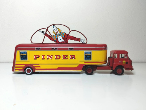 Camion bar cirque pinder - bar,