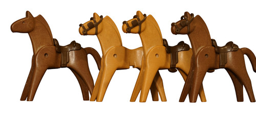 Playmobil chevaux avec selle - ,