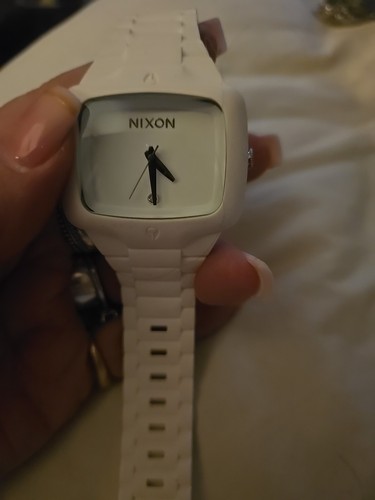 Nixon watch the rubber - :,