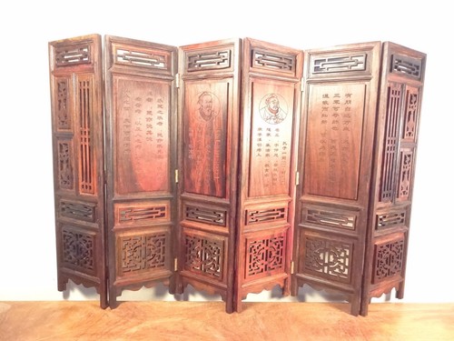 Table screen red - table,