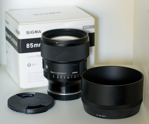 Sigma 85mm dn - f/1.4,