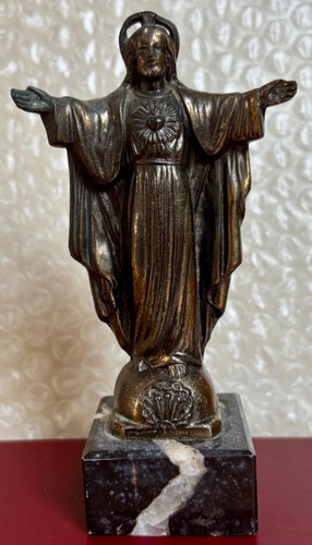 Statue jésus bronze sur - jésus,