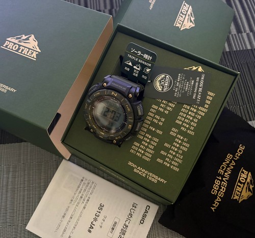 Montre solaire homme - casio, pro