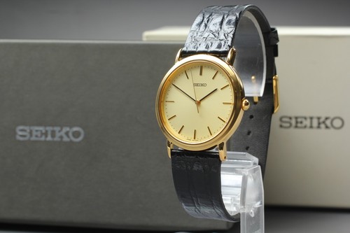Ensemble complet neuf montre - complet,
