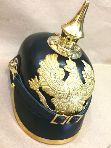 Casque allemand pickelhaube - pickelhaube, en