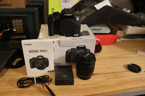 Canon eos 700d appareil photo - canon,