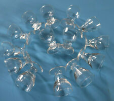 14 ANCIENS VERRES A GOUTTE
