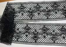 DENTELLE ANCIENNE -  GUIPURE