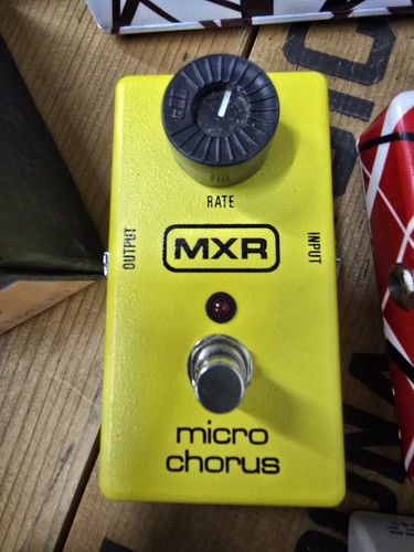 Mxr micro chorus analog yellow - mxr,