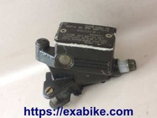 maitre cylindre de frein avant