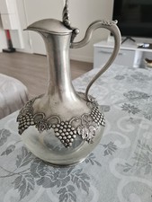 carafe en verre et étain