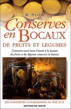 Conserves en bocaux de fruits