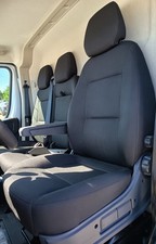 Siège avant gauche conducteur