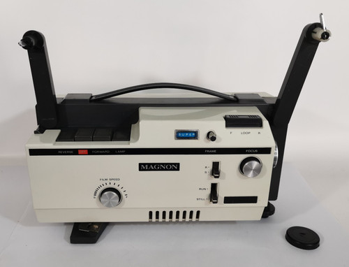 Ancien projecteur magnon 800 - ancien,