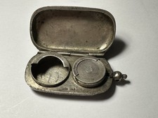 PORTE LOUIS EN ARGENT 800 en l'état