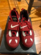 sneakers Nike red and gold
