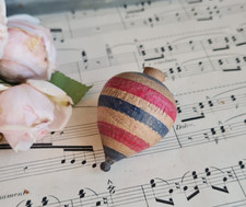 ANCIENNE TOUPIE EN BOIS JOUET