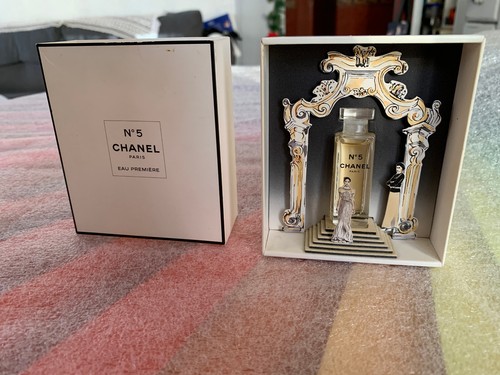 Miniature flacon eau - 5,