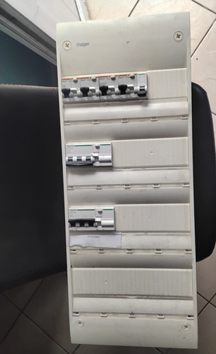 Tableau electrique rangees - tableau,