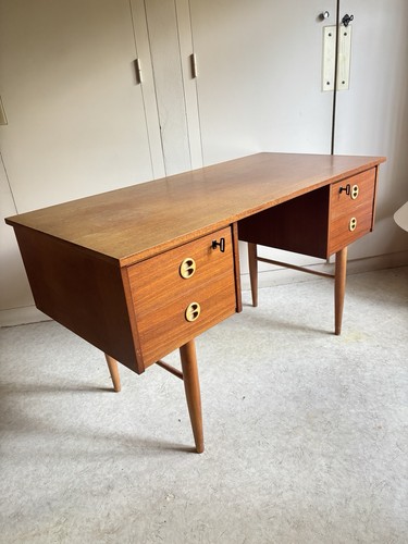 Bureau vintage scandinave - ,