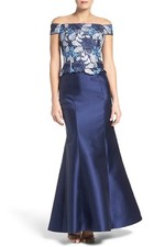 Adrianna Papell Guipure Lace & Mikado Gown (size 6)