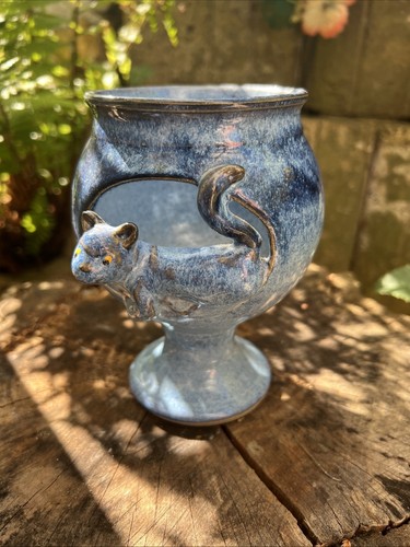 Vase grès bleu chat modelé - ,