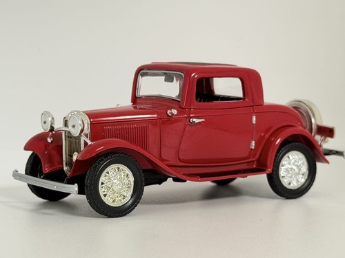 Ford hot rod - 32,