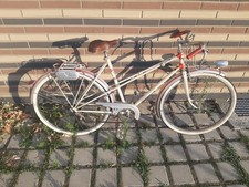 Vélo Peugeot randonneuse 650