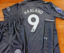 Maillot taille 14 ans Manchester City 2025/2026  HAALAND 9 Black Away + patchs