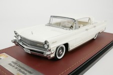 Lincoln Continental Mark IV