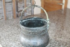 ANCIEN Seau à suspendre en cuivre étamé Maroc 