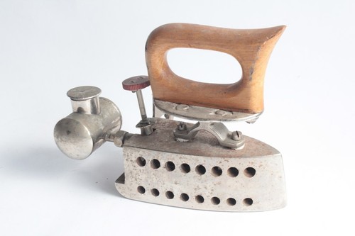 Ancien petit fer repasser - fer,