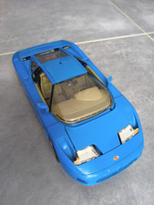 Vintage BUGATTI Metal Car Collection - 24cm